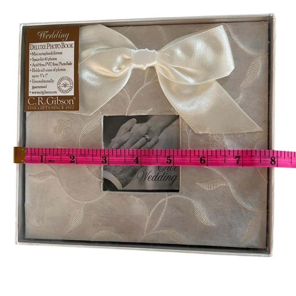 Gibson Cream Wedding Photo Album with Satin Bow - Picture 3 of 4